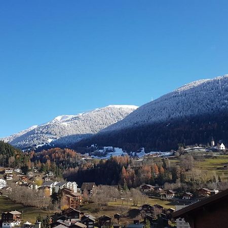 Haus Sandra Fiesch Bagian luar foto
