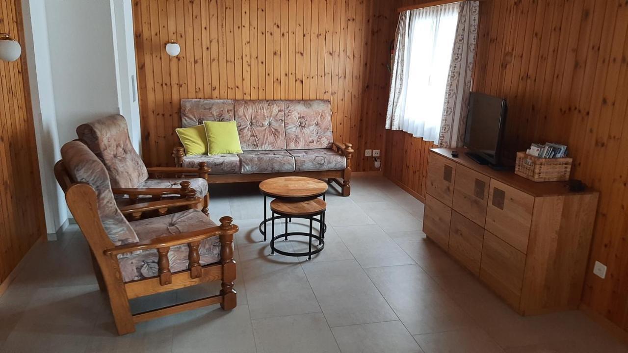 Haus Sandra Fiesch Bagian luar foto