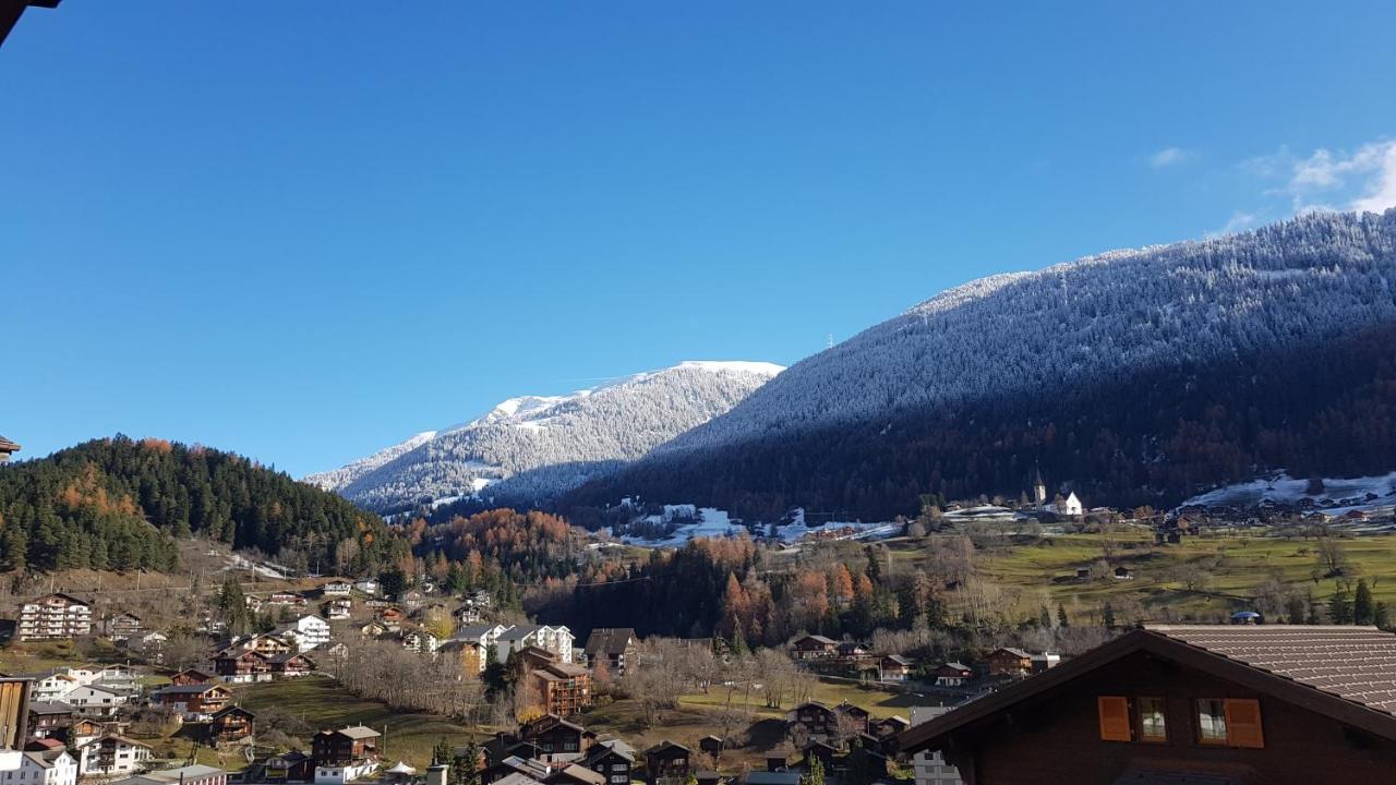 Haus Sandra Fiesch Bagian luar foto