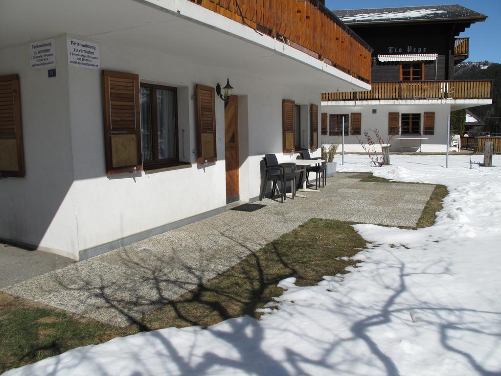 Haus Sandra Fiesch Bagian luar foto